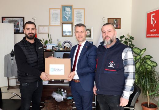 Büyükşehir’den muhtarlara temizlik malzemesi ve dezenfektan desteği