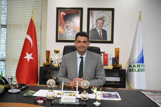 KARTEPE BELEDİYESİ EMEKLİLERİN TAZMİNATLARINI ÖDEDİ