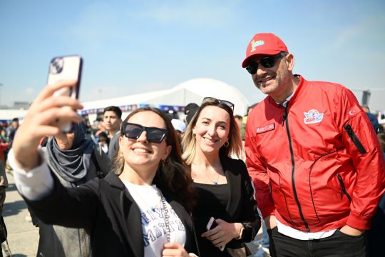 KOCAMAN VE KARTEPELİ GENÇLER TEKNOFEST’E ÇIKARMA YAPTI