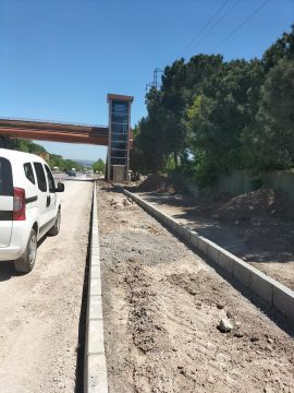 Ormanya üst geçide durak cebi yapılıyor