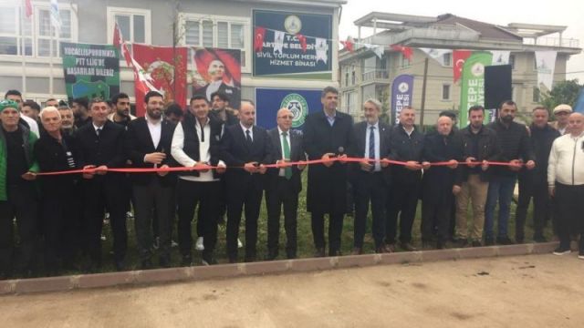 Kartepe’de görkemli açılış