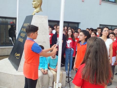 İLKÖĞRETİM HAFTASI KUTLAMALARINDAN KARELER
