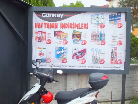  GÜNKAY DUMLUPINAR MAHALLESİNDEKİ  MARKETTE CUMA GÜNLERİ UCUZLUK GÜNÜ