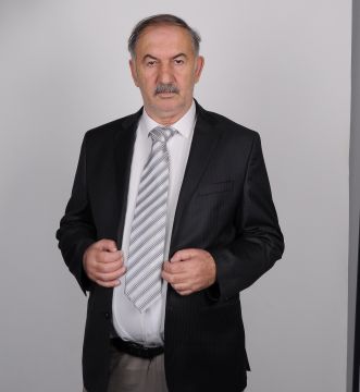 GAZETECİ ŞAHİN ASKER DUMLUPINAR MAHALLESİ MUHTAR ADAYLIĞINI AÇIKLADI