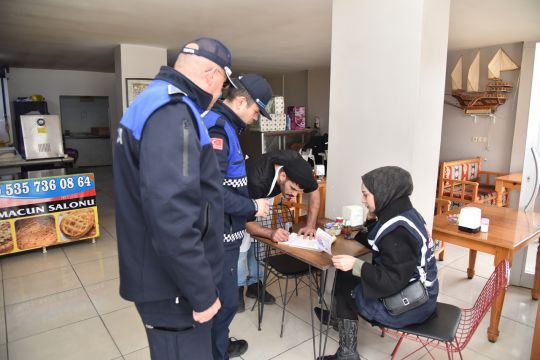 KARTEPE ZABITASINDAN MENÜ VE FİYAT DENETİMİ