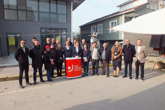 CHP Kartepe ‘de sahalarda 