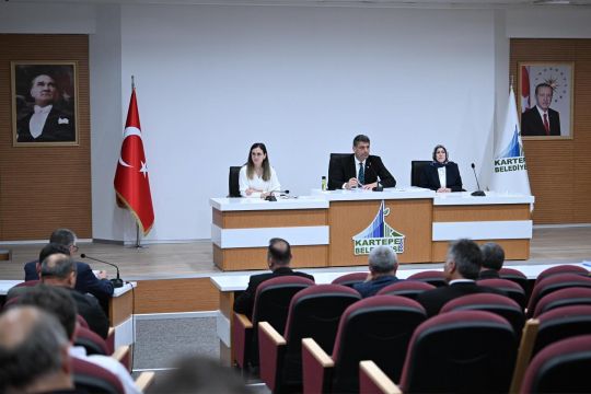 KARTEPE’DE YENİ DÖNEMİN İLK MECLİS TOPLANTISI