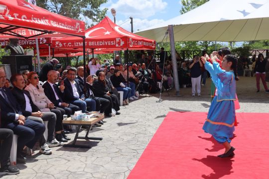 Haber İçeriği  İzmit Belediyesi katkılarıyla Hıdırellez coşkusu Mecidiye Köyü’nde başlad