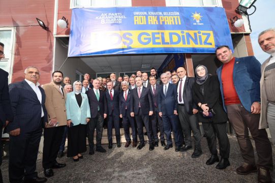 İşte AK Parti Karamürsel'in yeni yönetimi