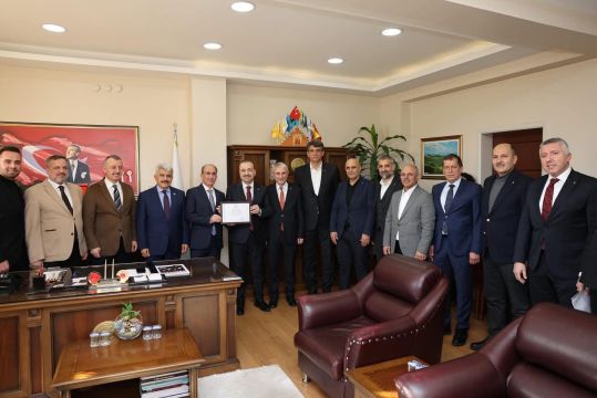 Şahin Talus mazbatasını aldı mesajı verdi: 