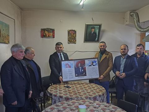 İzmit İlçe Başkanı  Tamyüksel  İzmit İlçe Yöneticileri, Şahinler Mahallesindeydi
