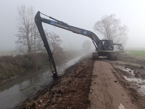 KOCAELİ’DE 2024 YILINDA 525 BİN 300 METRE DERE TEMİZLENDİ