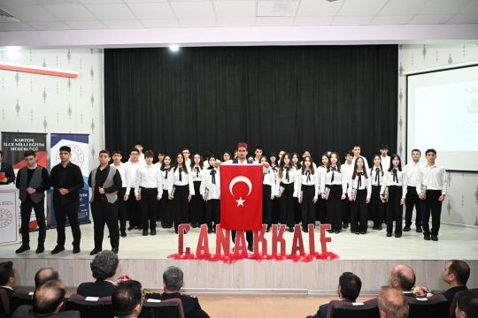 Kartepe’de 18 Mart Çanakkale Zaferi ve Şehitleri Anma Günü çelenk sunma töreniyle başladı