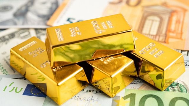 Dolar, euro ve altında son durum