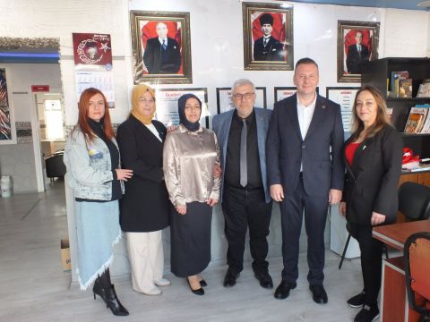 KARTEPE  MHP RAMAZAN BAYRAMI  SAMİMİ ORTAMDA KUTLANDI