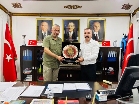 İŞ İNSANI İBRAHİM SOLMAZ'DAN BAŞKAN TURHAN'A HAYIRLI OLSUN ZİYARETİ