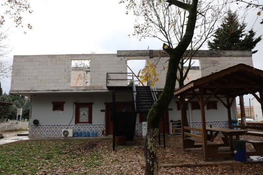 Kartepe’de Cenaze Hizmetleri Binası Yenileniyor