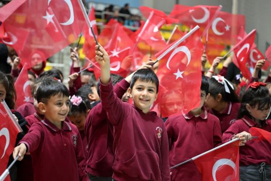 Kartepe’de 23 Nisan Coşkusu