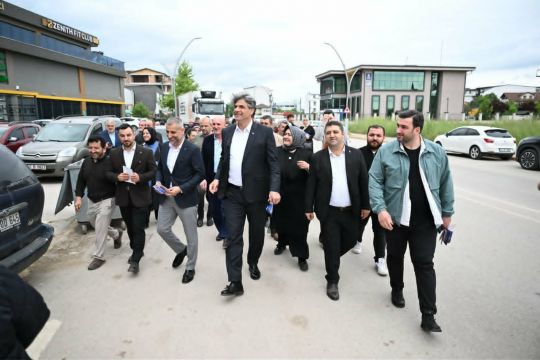 KARTEPE TEŞKİLATI MİTİNGE DAVETİYE DAĞITTI