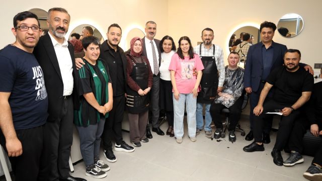 Büyükşehir’den dernek başkanlarına proje turu