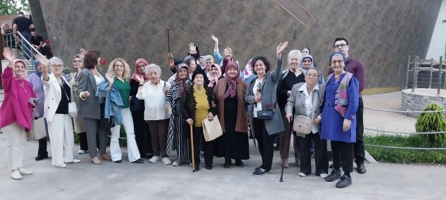 ARTVİNLİ KADINLARDAN TAKDİR TOPLAYAN VEFA ÖRNEĞİ