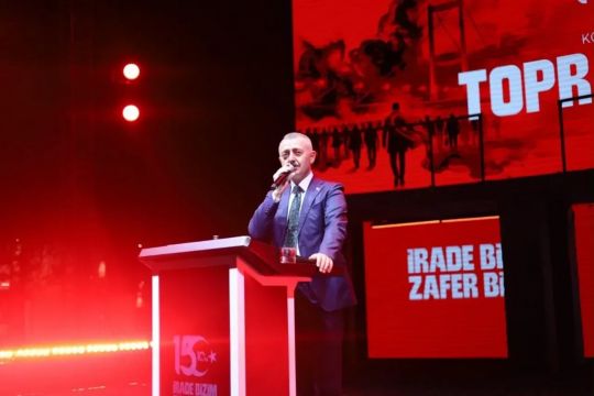   Başkan  Tahir Büyükakın’dan tarihi 15 Temmuz konuşması