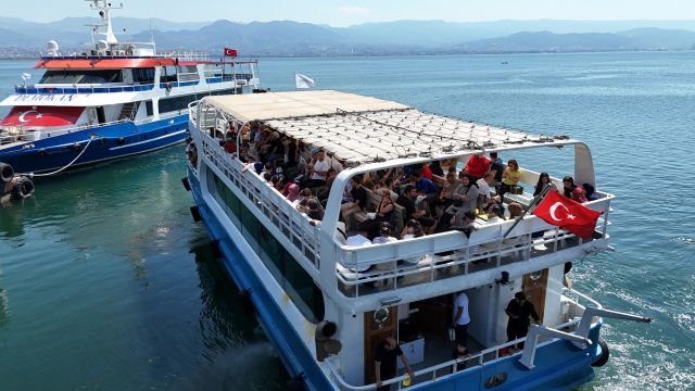 Büyükşehir, Mavi Vatan’a 245 bin kişiyi ulaştırdı