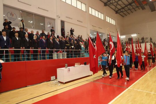 DİLOVASI’NDA 29 EKİM COŞKUSU